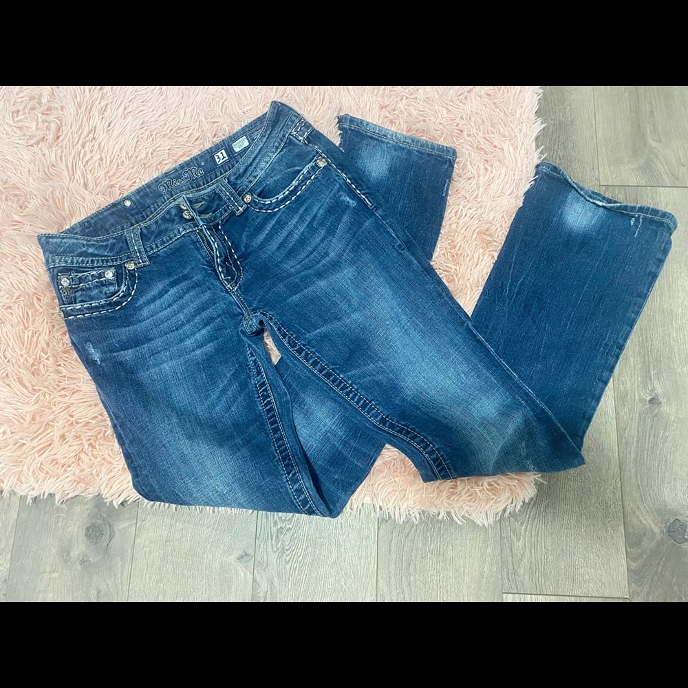 Miss Me Straight Leg jeans